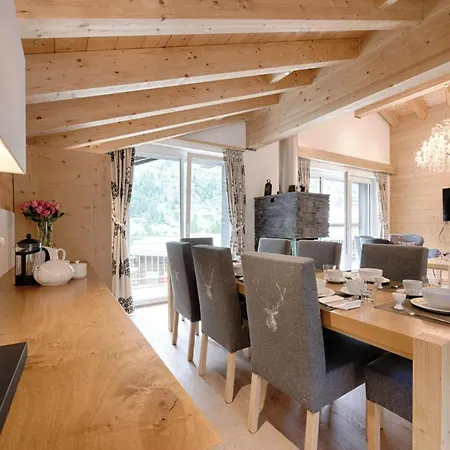 Tuftra Penthouse 4 Guests Apartment Zermatt