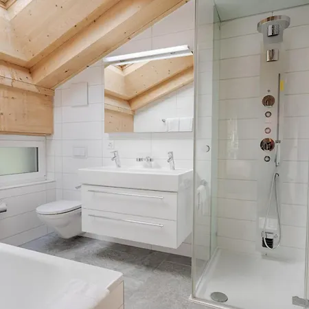 Tuftra Penthouse 4 Guests Zermatt